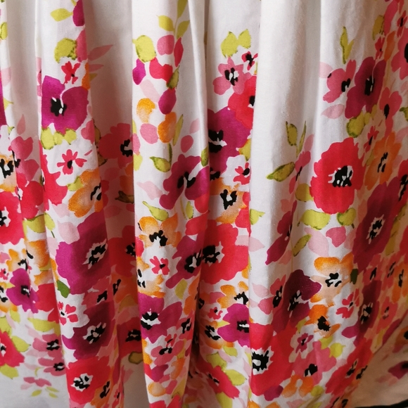 Floral Halter Dress - Picture 3 of 8